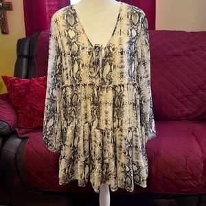 Altar’d State Snake skin print Blouse